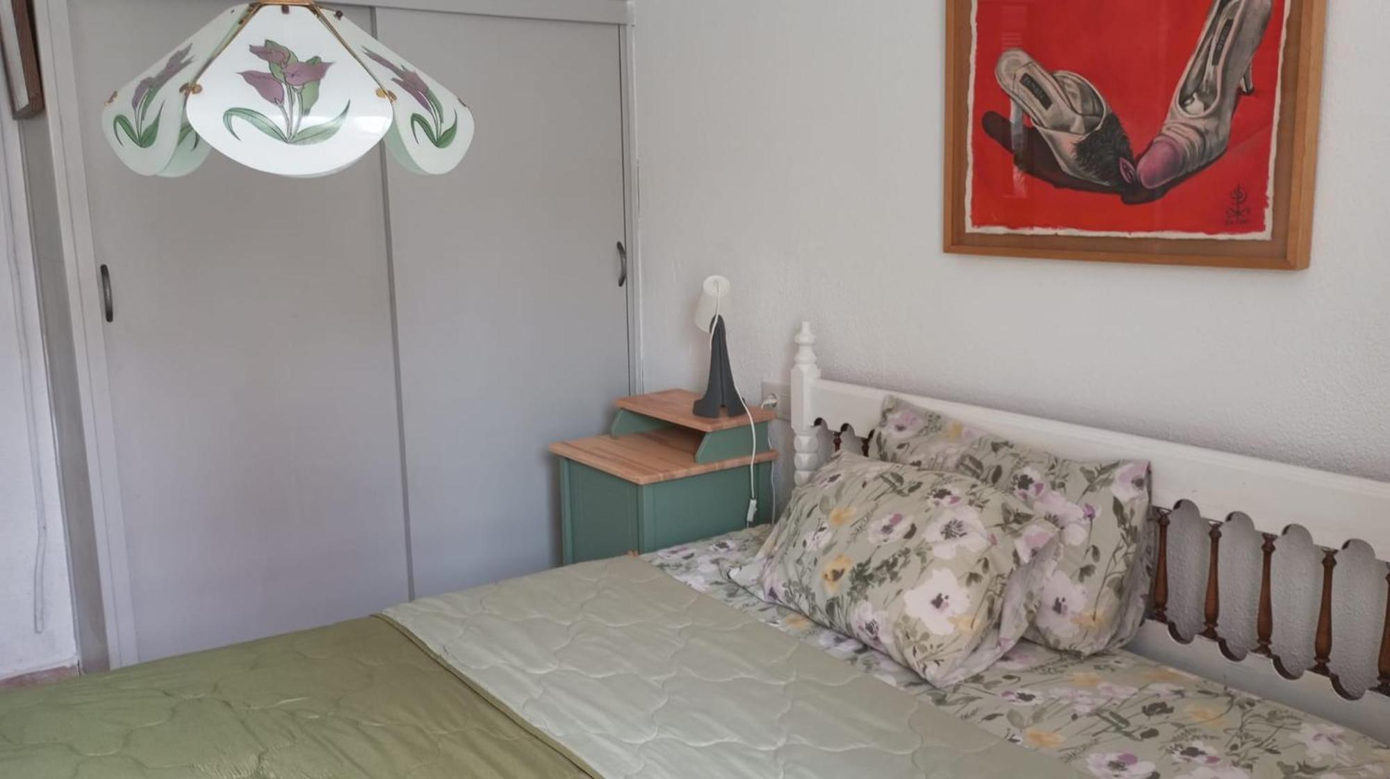 Coty'S Beach, Habitaciones En Casa Compartida 贝纳尔马德纳 外观 照片