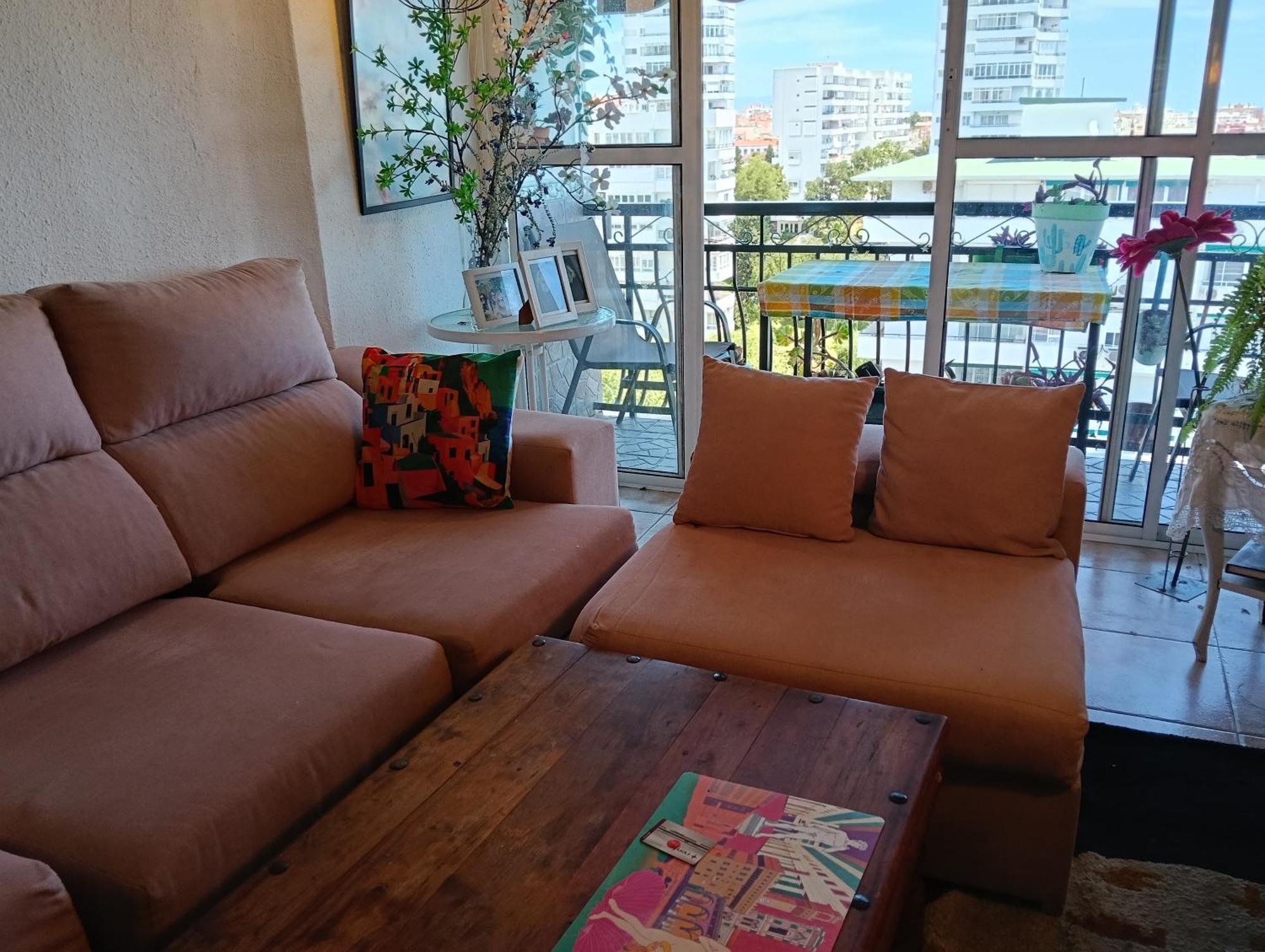 Coty'S Beach, Habitaciones En Casa Compartida 贝纳尔马德纳 外观 照片